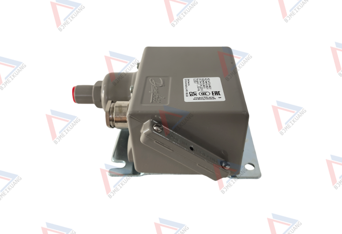 压力传感器 MKN02480817